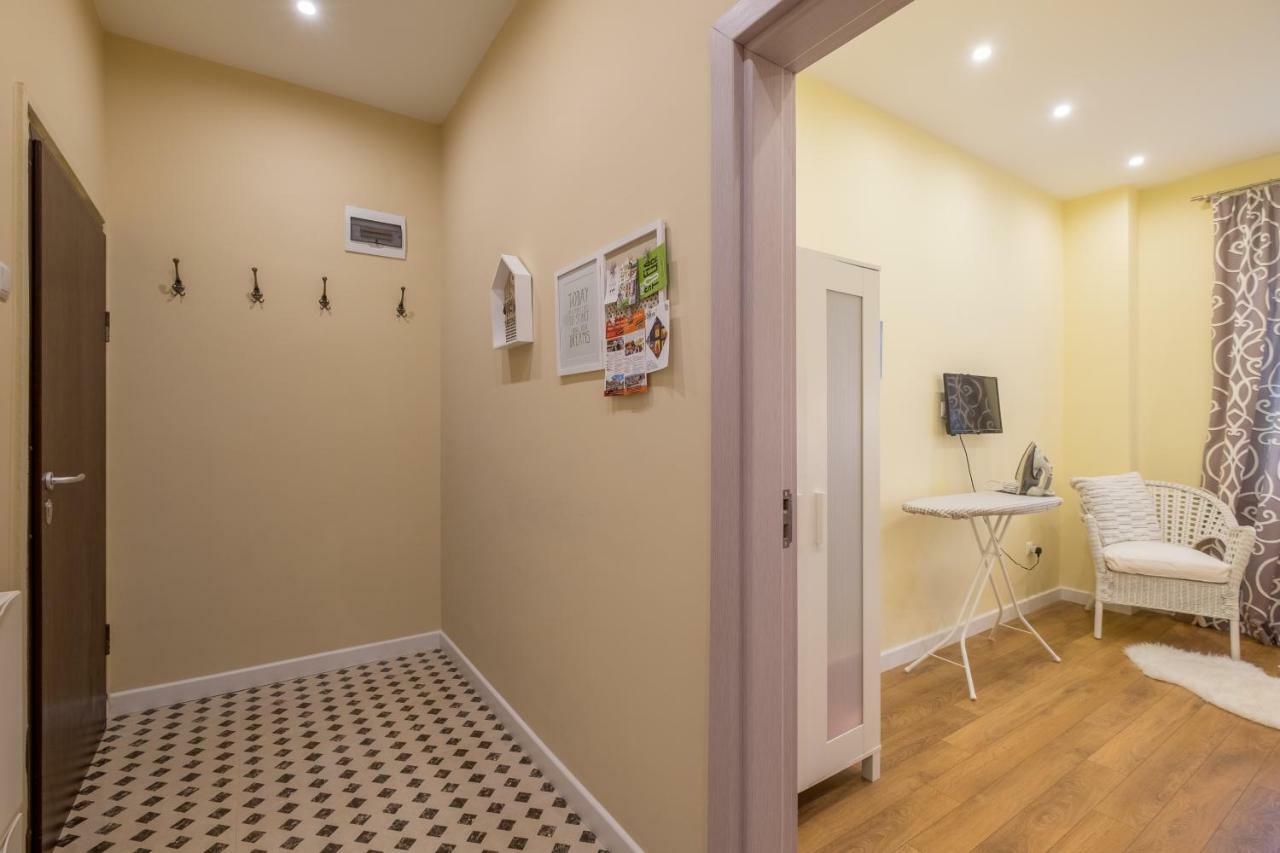 Modern 2 Bedroom Apartment Next To Vitosha Str. Sófia Exterior foto